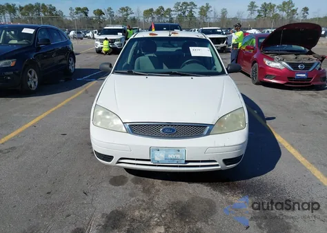 2005 Ford Focus Zx4 from USA, damaged, VIN 1FAFP34N65W197182